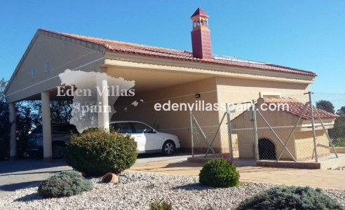 Wederverkoop - Landhuis - Daya Nueva