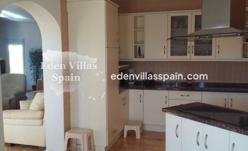 Wederverkoop - Landhuis - Daya Nueva