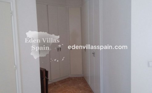 Wederverkoop - Landhuis - Daya Nueva