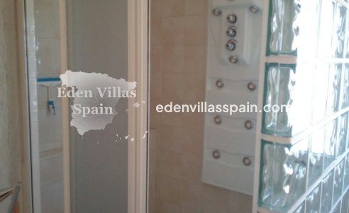 Wederverkoop - Landhuis - Daya Nueva