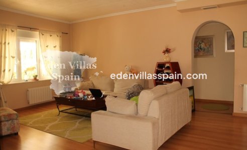 Segunda Mano - Casa de campo - Dolores