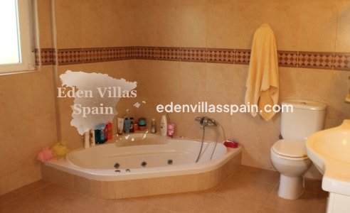 Segunda Mano - Casa de campo - Dolores