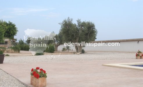 Segunda Mano - Casa de campo - Dolores