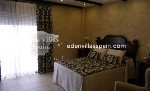 Segunda Mano - Casa de campo - Dolores