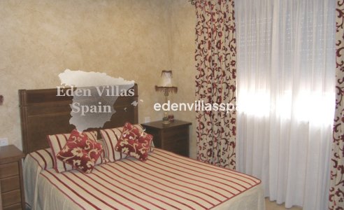 Segunda Mano - Casa de campo - Dolores