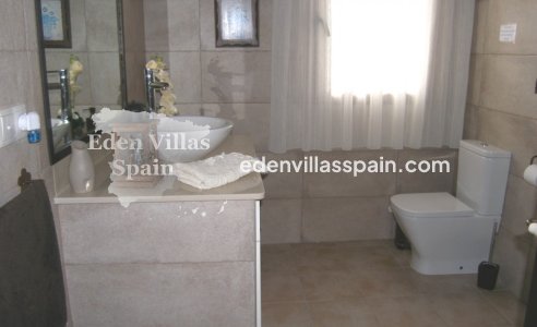 Segunda Mano - Casa de campo - Dolores