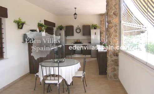 Segunda Mano - Casa de campo - Dolores