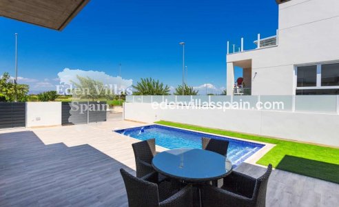 Nieuwbouw - Gloednieuwe villa - Daya Nueva