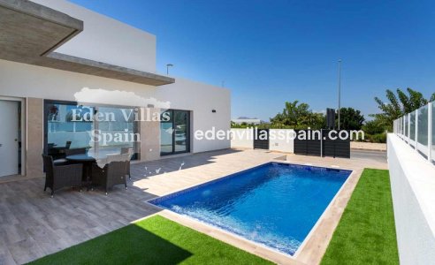 Nieuwbouw - Gloednieuwe villa - Daya Nueva