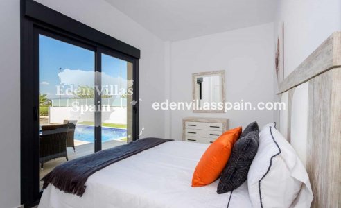 Nieuwbouw - Gloednieuwe villa - Daya Nueva