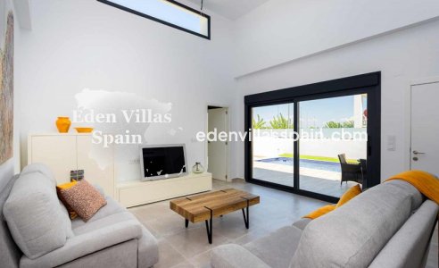 Nieuwbouw - Gloednieuwe villa - Daya Nueva