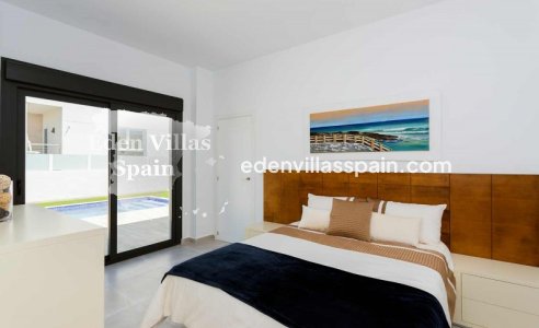 Nieuwbouw - Gloednieuwe villa - Daya Nueva