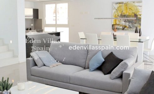 Obra Nueva - Casa de pueblo - Guardamar del Segura