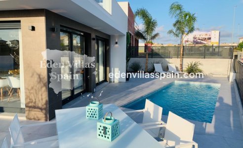 Obra Nueva - Villa a estrenar - La Marina