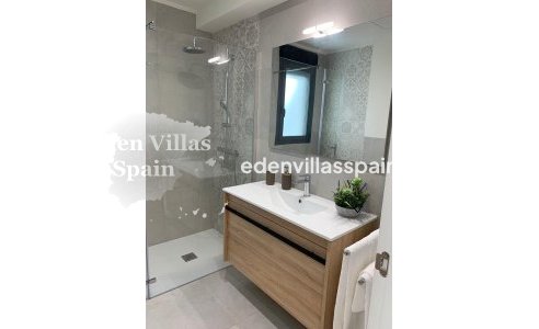 Obra Nueva - Villa a estrenar - La Marina