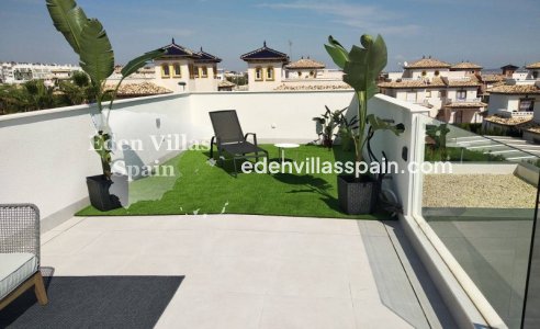 Obra Nueva - Villa a estrenar - La Marina