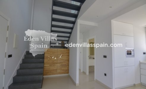 Obra Nueva - Villa a estrenar - La Marina