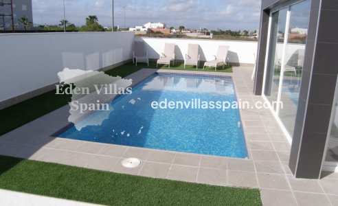 Obra Nueva - Villa a estrenar - Daya Nueva