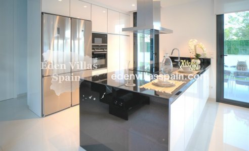 Obra Nueva - Villa a estrenar - Finestrat