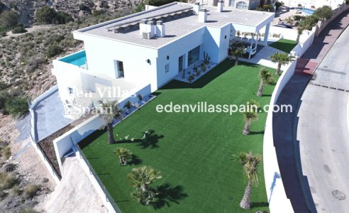 Resale - Coastal Villa - La Marina