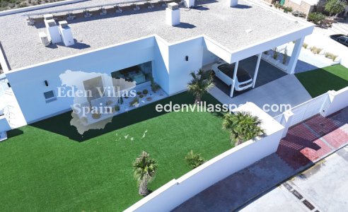 Resale - Coastal Villa - La Marina