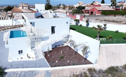 Resale - Coastal Villa - La Marina