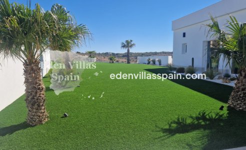 Resale - Coastal Villa - La Marina