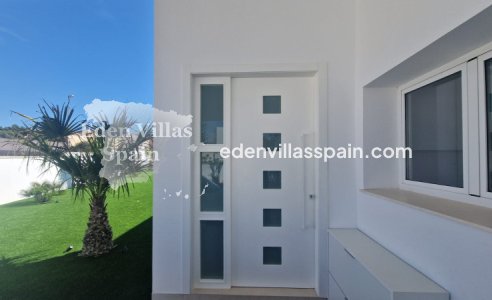 Resale - Coastal Villa - La Marina