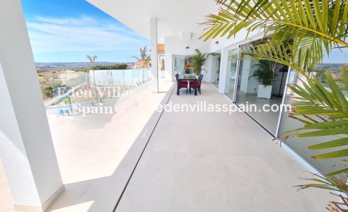 Resale - Coastal Villa - La Marina