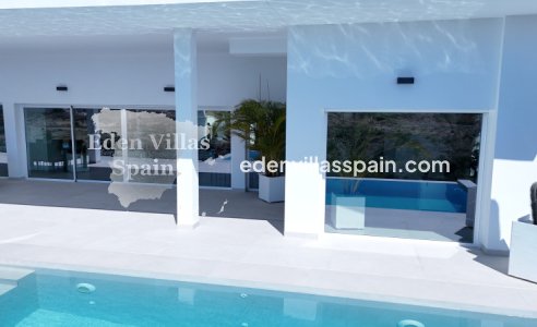 Resale - Coastal Villa - La Marina