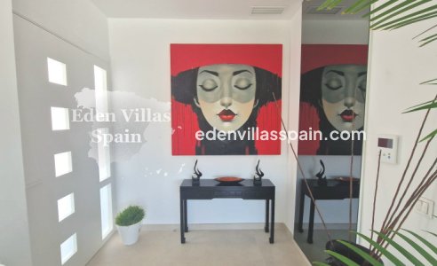 Resale - Coastal Villa - La Marina