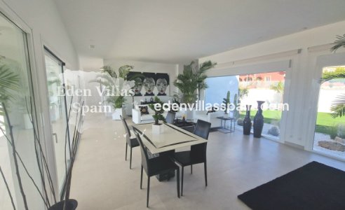 Resale - Coastal Villa - La Marina