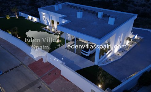Resale - Coastal Villa - La Marina