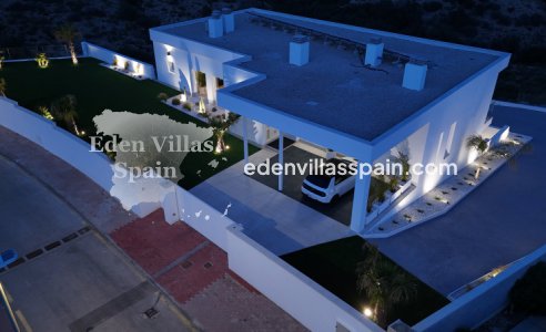 Resale - Coastal Villa - La Marina