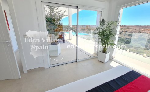 Resale - Coastal Villa - La Marina
