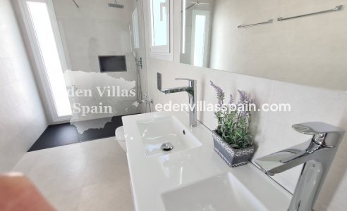 Resale - Coastal Villa - La Marina