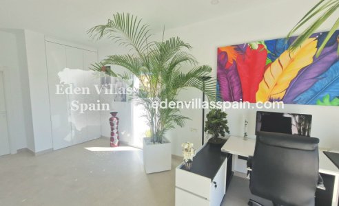 Resale - Coastal Villa - La Marina