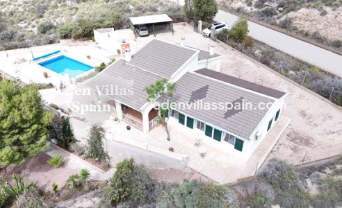 Resale - Country House - Crevillente