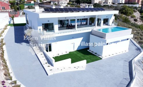 Resale - Coastal Villa - La Marina
