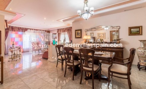 Segunda Mano - Chalet independiente - Santa Pola