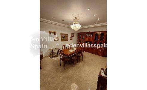 Segunda Mano - Chalet independiente - Santa Pola