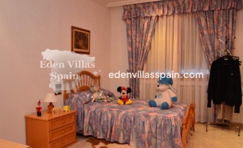 Segunda Mano - Chalet independiente - Santa Pola