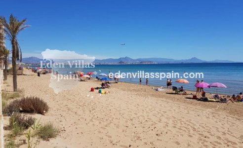 Segunda Mano - Apartamento en la costa - Arenales del Sol