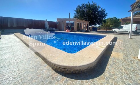 Segunda Mano - Casa de campo - Dolores