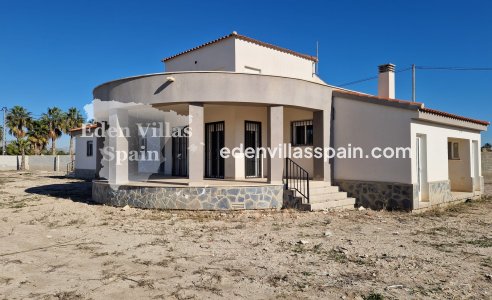 Obra Nueva - Villa a estrenar - Catral