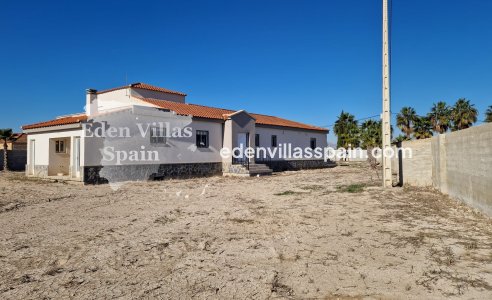 Obra Nueva - Villa a estrenar - Catral