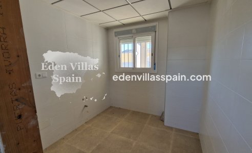 Obra Nueva - Villa a estrenar - Catral