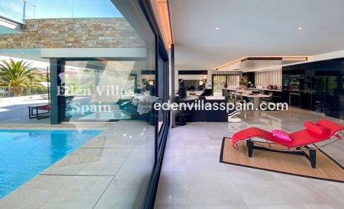 Segunda Mano - Villa costera - Grifeu