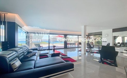 Segunda Mano - Villa costera - Grifeu