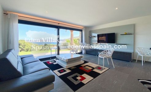 Segunda Mano - Villa costera - Grifeu